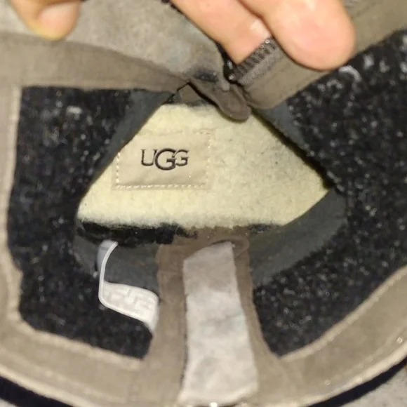 UGG Boots - Picture 8 of 10